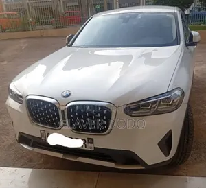 New BMW X4 2025 Blanc