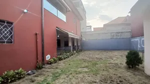 5chbre Duplex dans Francis Gweh, Cocody à Louer