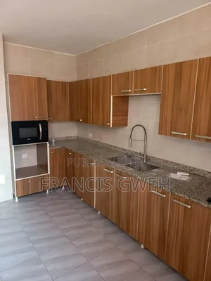 3chbre Appartement dans Francis Gweh, Cocody à Louer