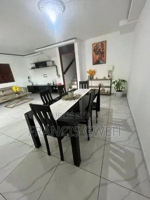 4chbre Duplex dans Francis Gweh, Cocody à Louer
