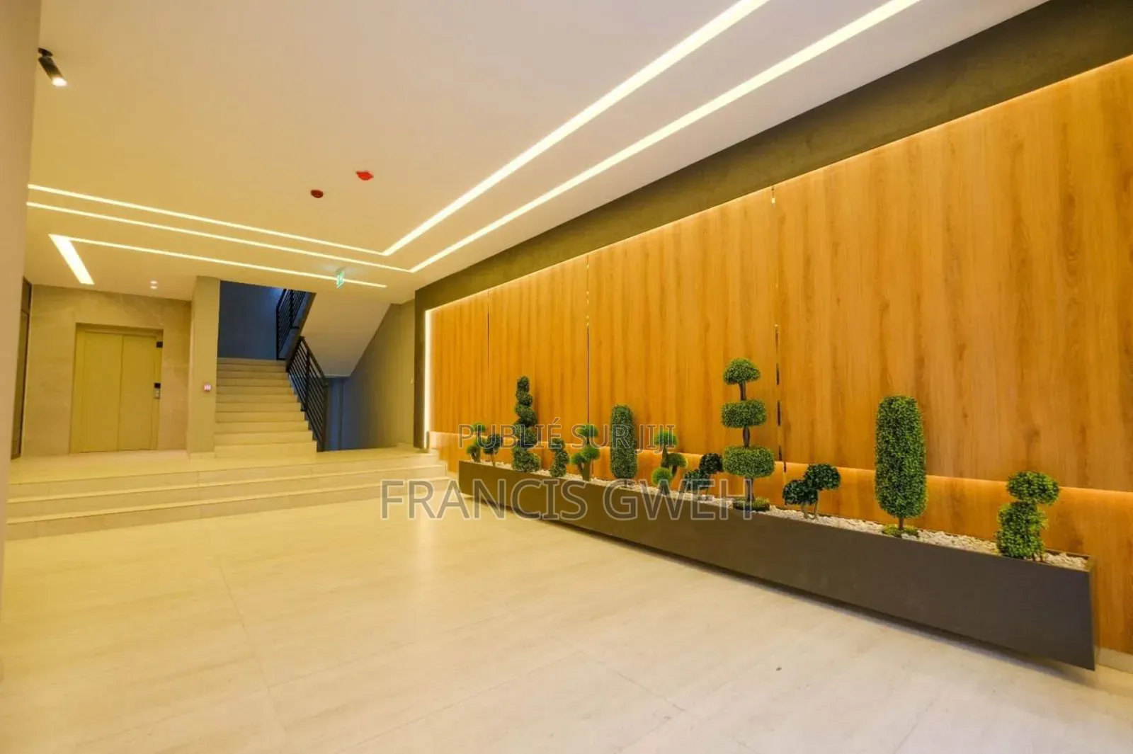 1chbre Blocs d'appartements dans Francis Gweh, Cocody à Louer