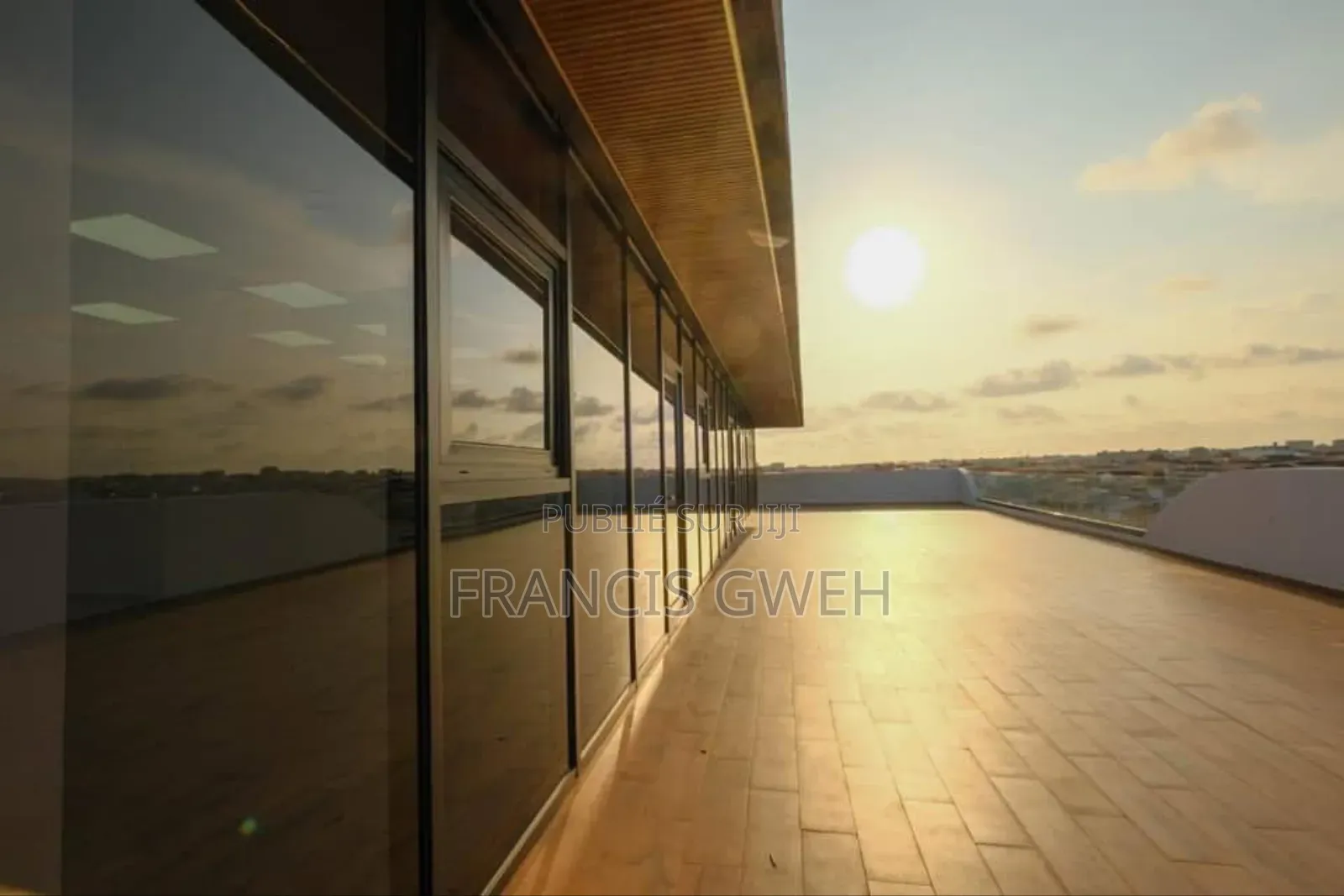 1chbre Blocs d'appartements dans Francis Gweh, Cocody à Louer