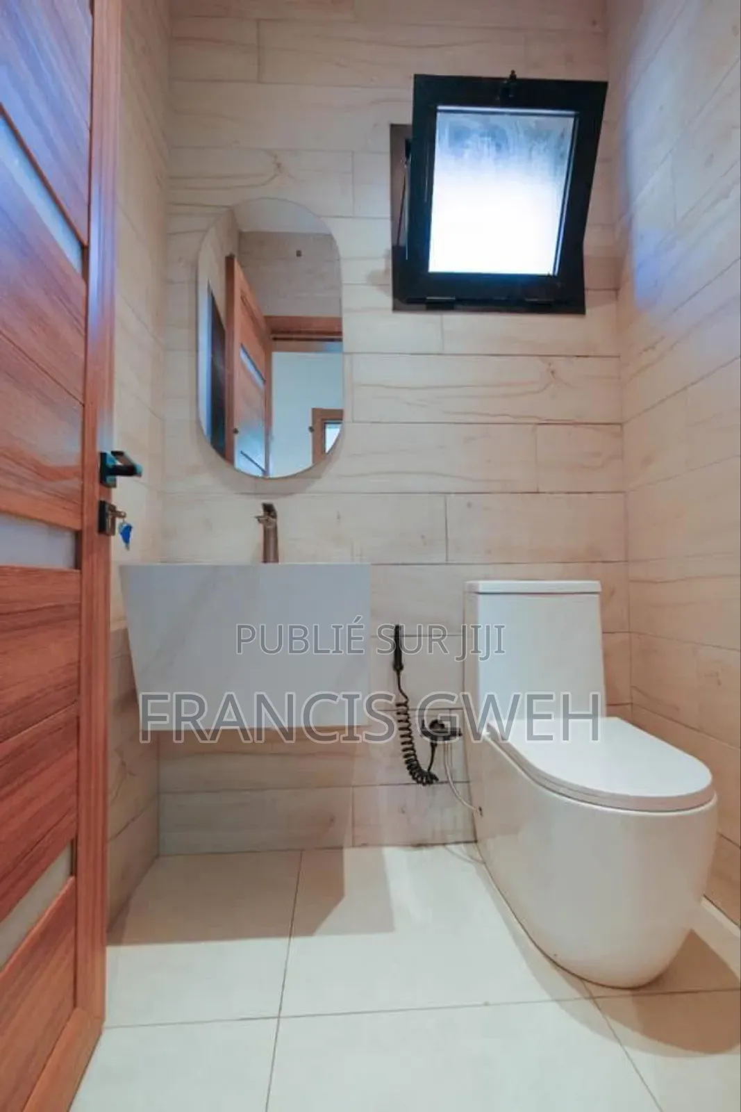 1chbre Blocs d'appartements dans Francis Gweh, Cocody à Louer