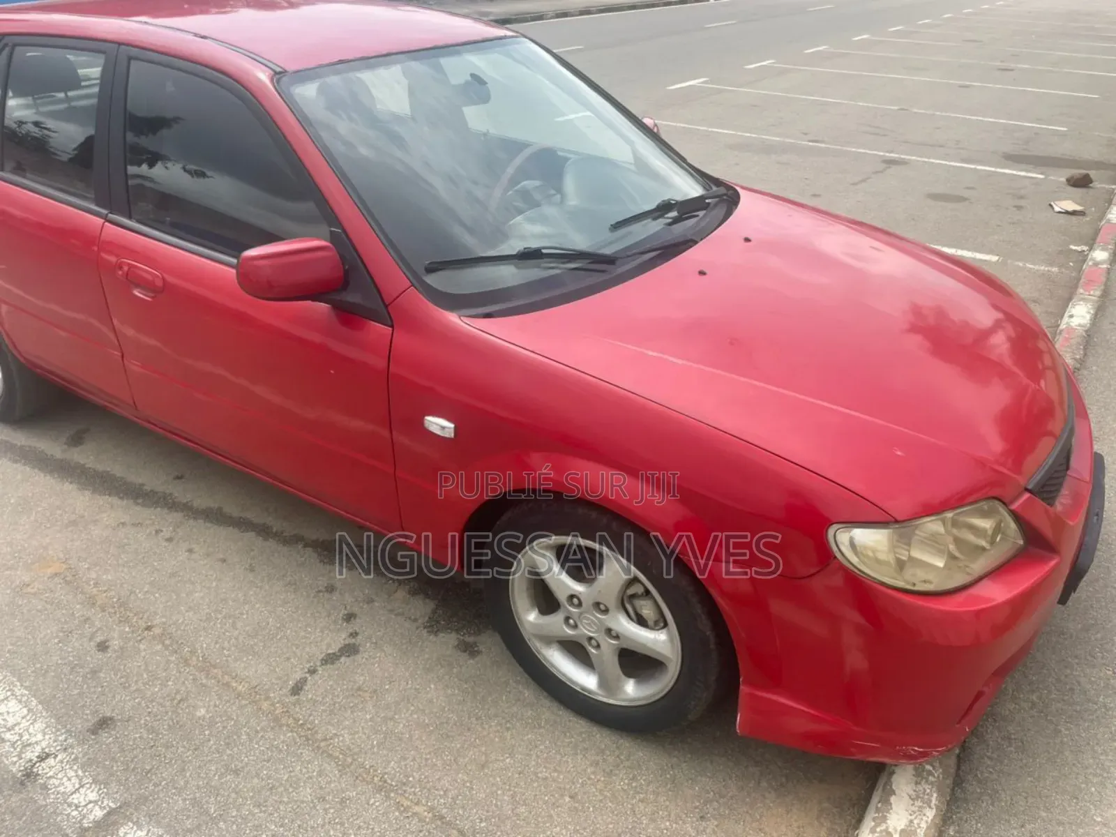 Mazda 323 1.6 2002 Rouge