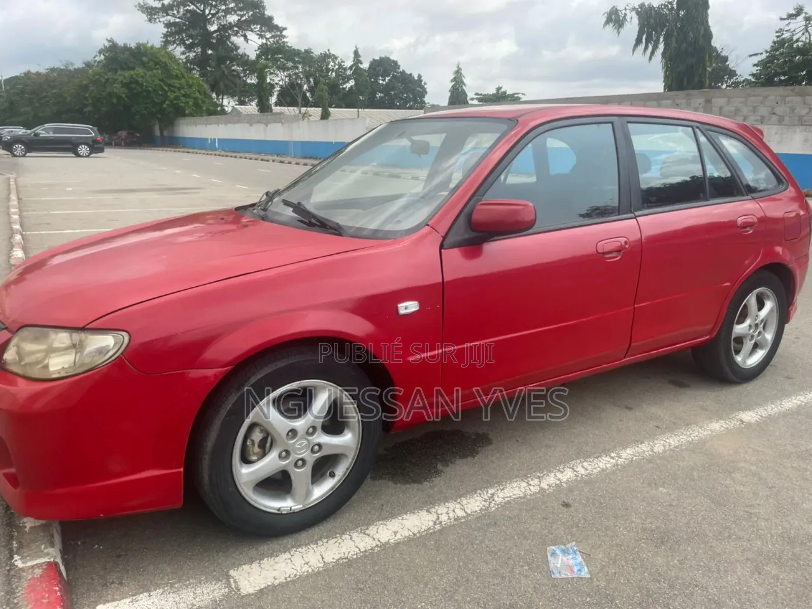 Mazda 323 1.6 2002 Rouge