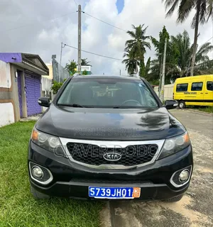 Kia Sorento 2011 Black