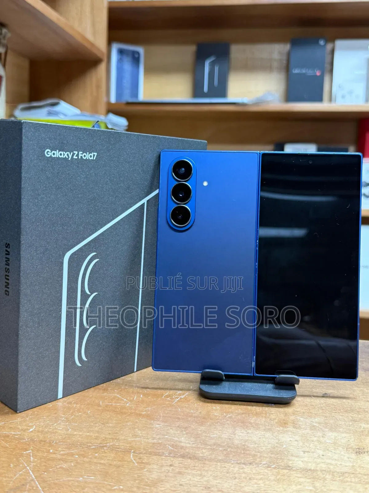 Samsung Z 16 GB Blue