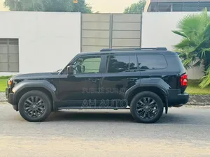 Toyota Land Cruiser Prado 2.4 Hybrid 2025 Black