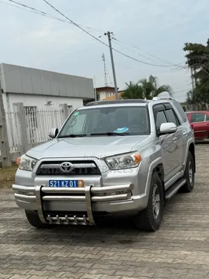Toyota 4-Runner Limited 4WD 2012 Gris