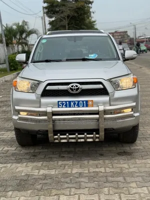 Toyota 4-Runner Limited 4WD 2012 Gris