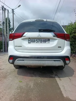 Mitsubishi Outlander 2020 Blanc