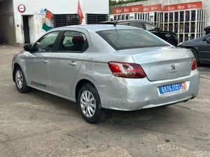 Peugeot 301 2016 Blanc