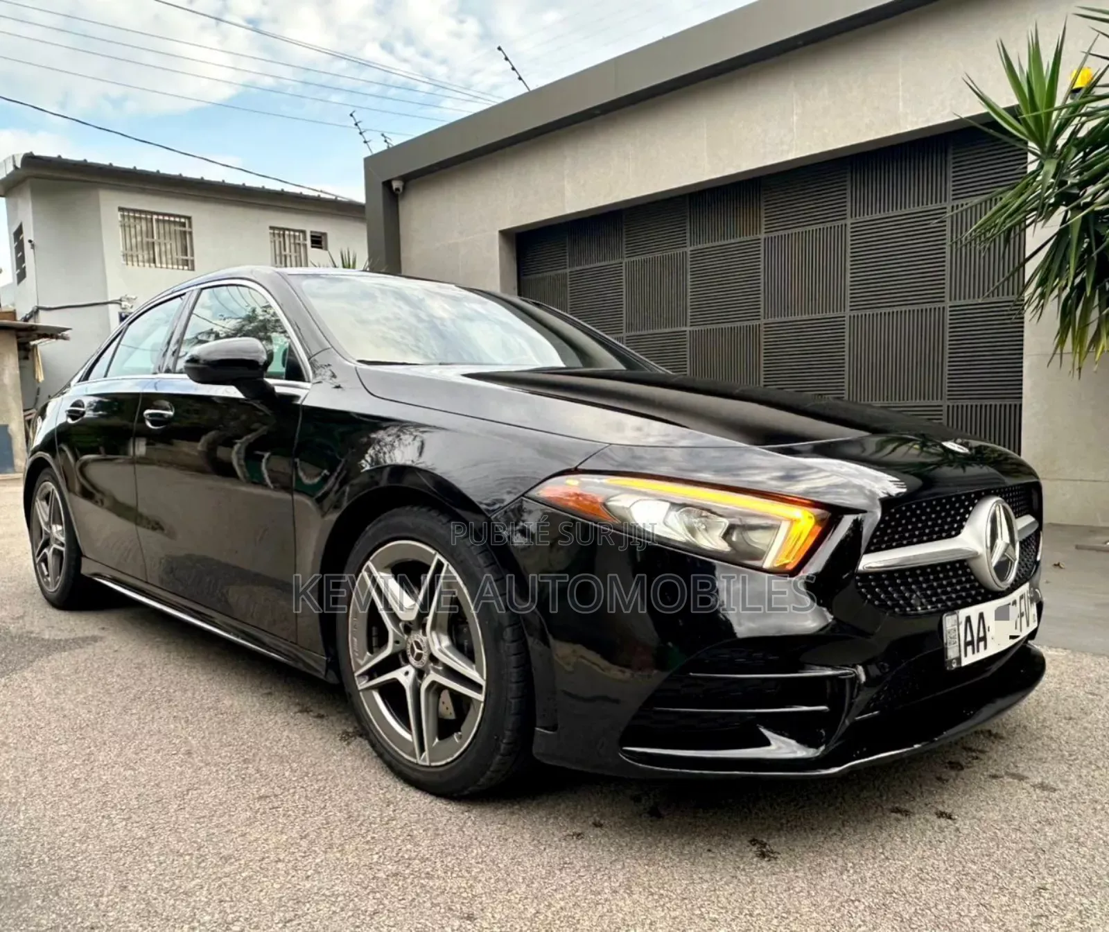 Mercedes-Benz 220 2021 Black