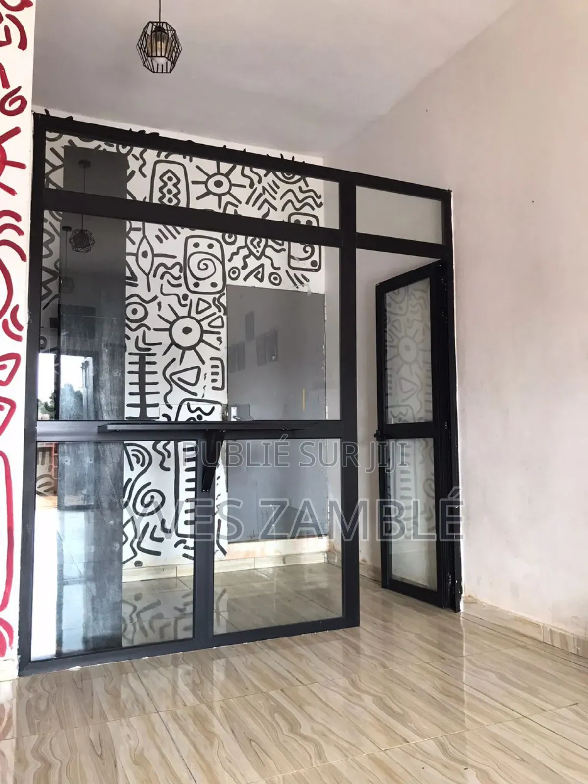 Portes Allu Triplex 8m Dimensions : -L: 2,49 M -L : 2,375 M