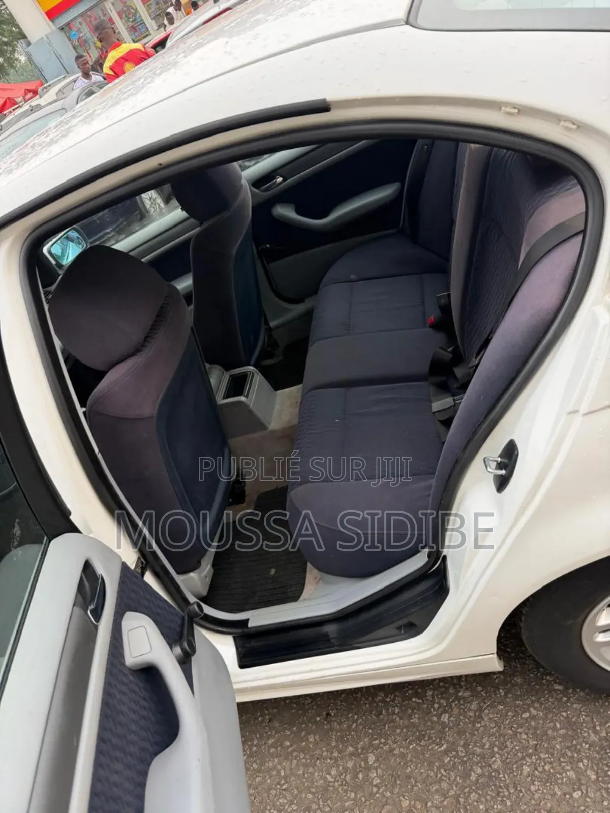 BMW 3 Series 316i RWD 2003 Blanc