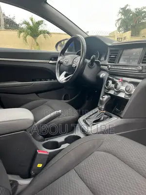 Hyundai Elantra 2020 Blue