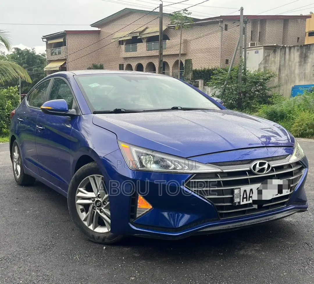 Hyundai Elantra 2020 Blue