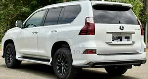 Lexus GX 2023 Blanc