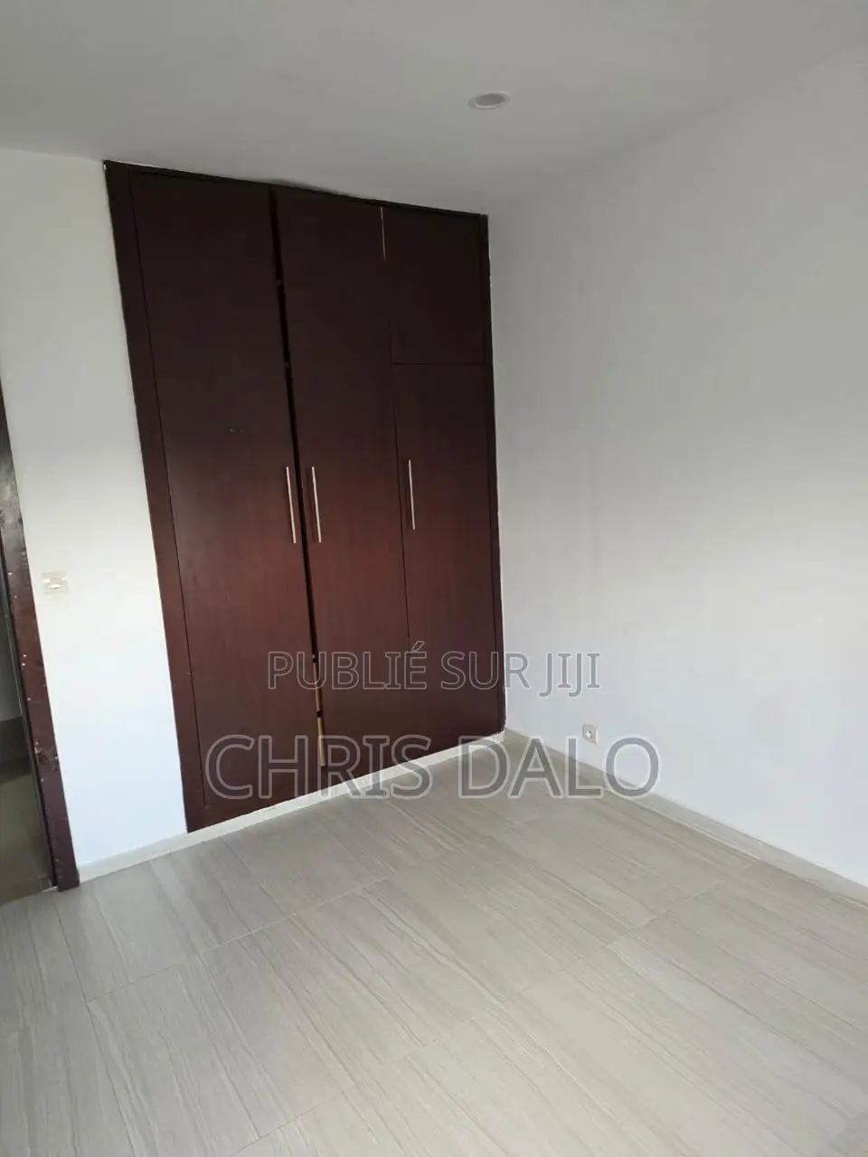 2chbre Appartement dans Location, Cocody à Louer