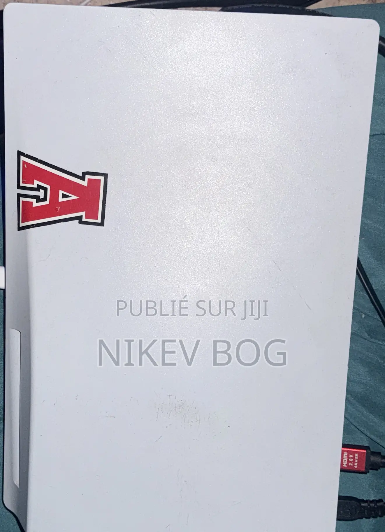 Ps5 Une Manette Et 4 Jeux