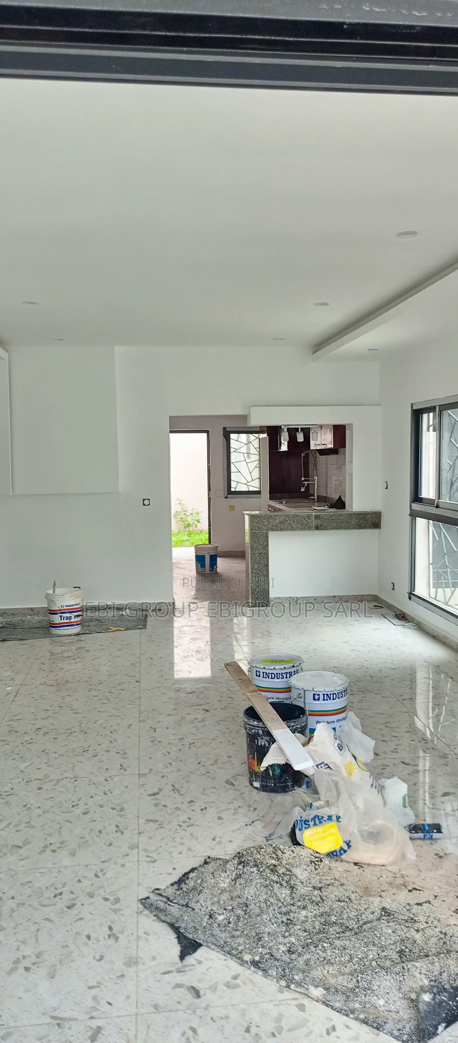 4chbre Duplex dans Ebigroup Sarl, Deux Plateaux à Louer