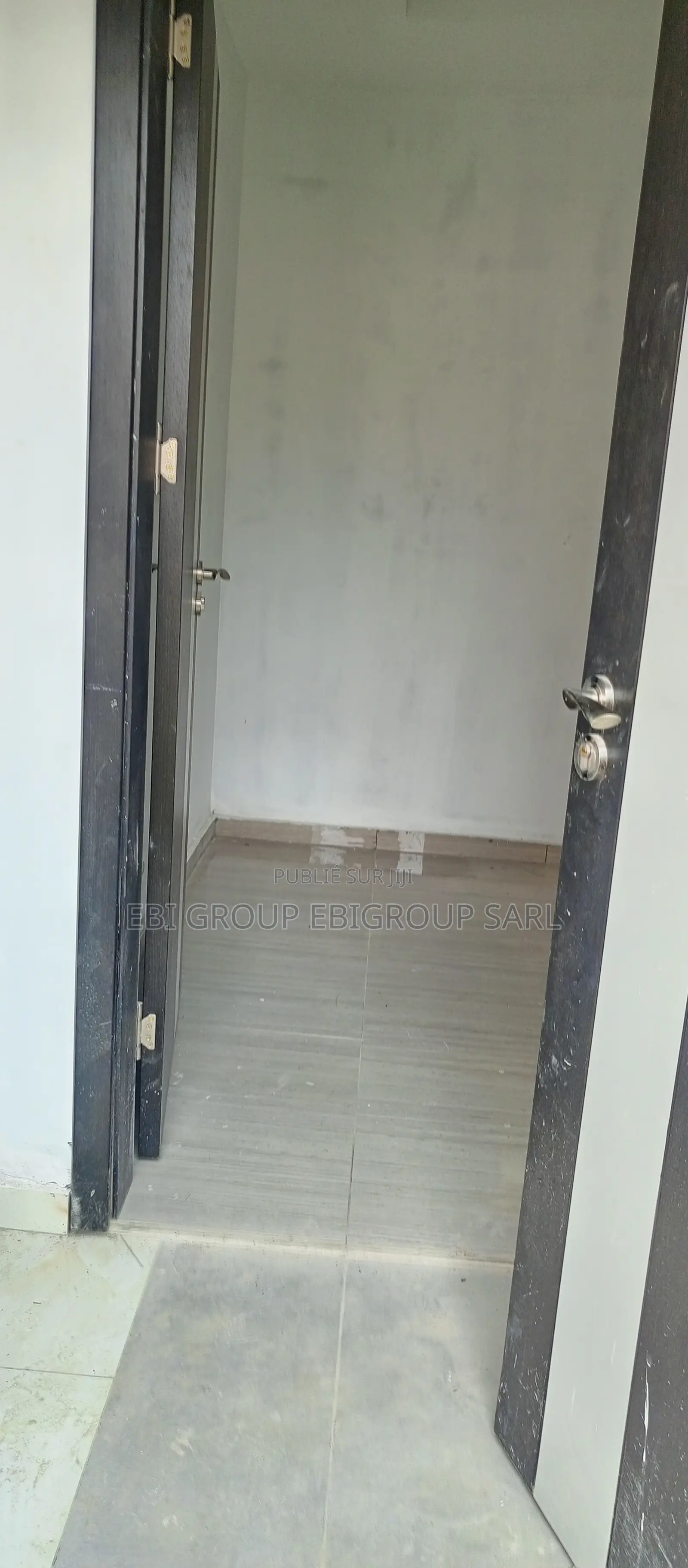 4chbre Duplex dans Ebigroup Sarl, Deux Plateaux à Louer