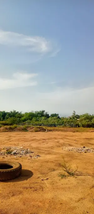 Terrain 2600 M2 a Mbadon a Vendre