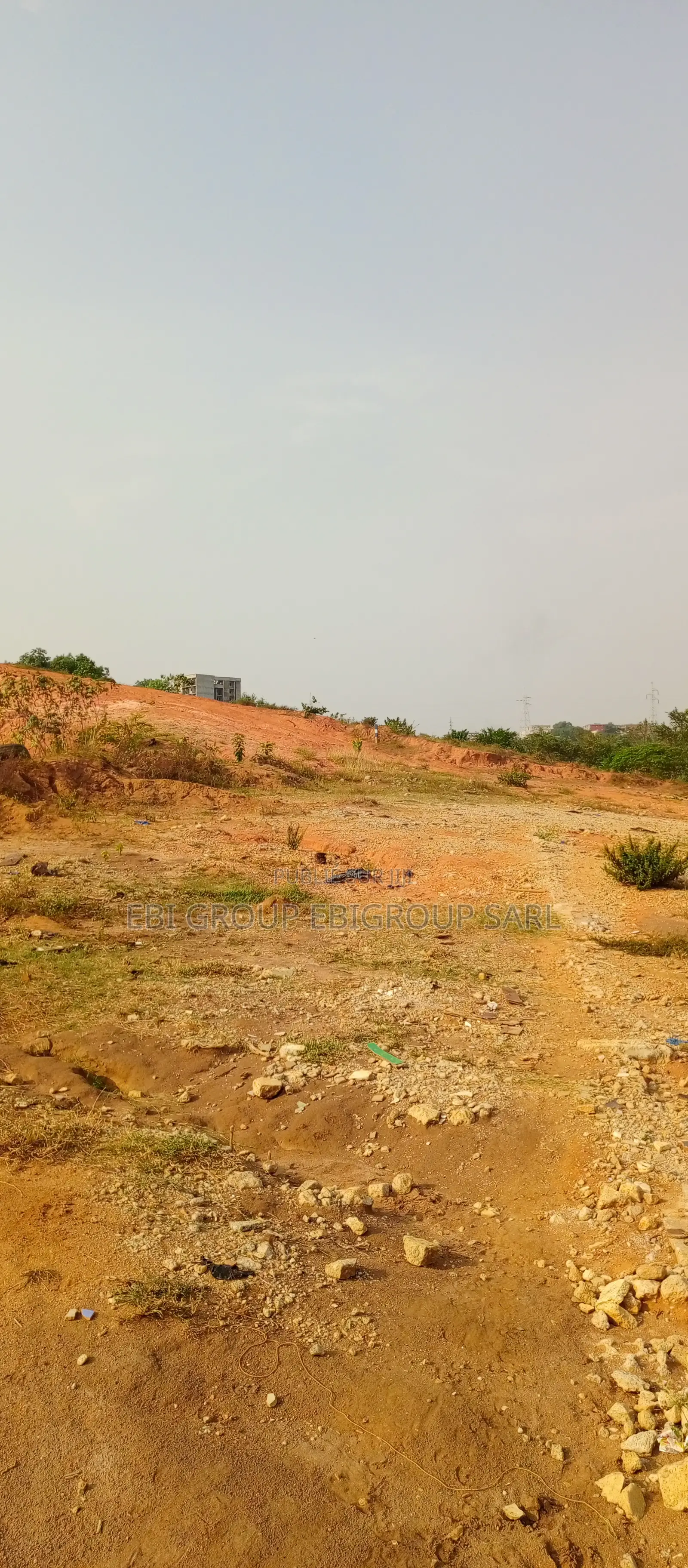 Terrain 2600 M2 a Mbadon a Vendre