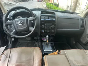 Mazda Tribute Hybrid Touring HEV 2010 Black