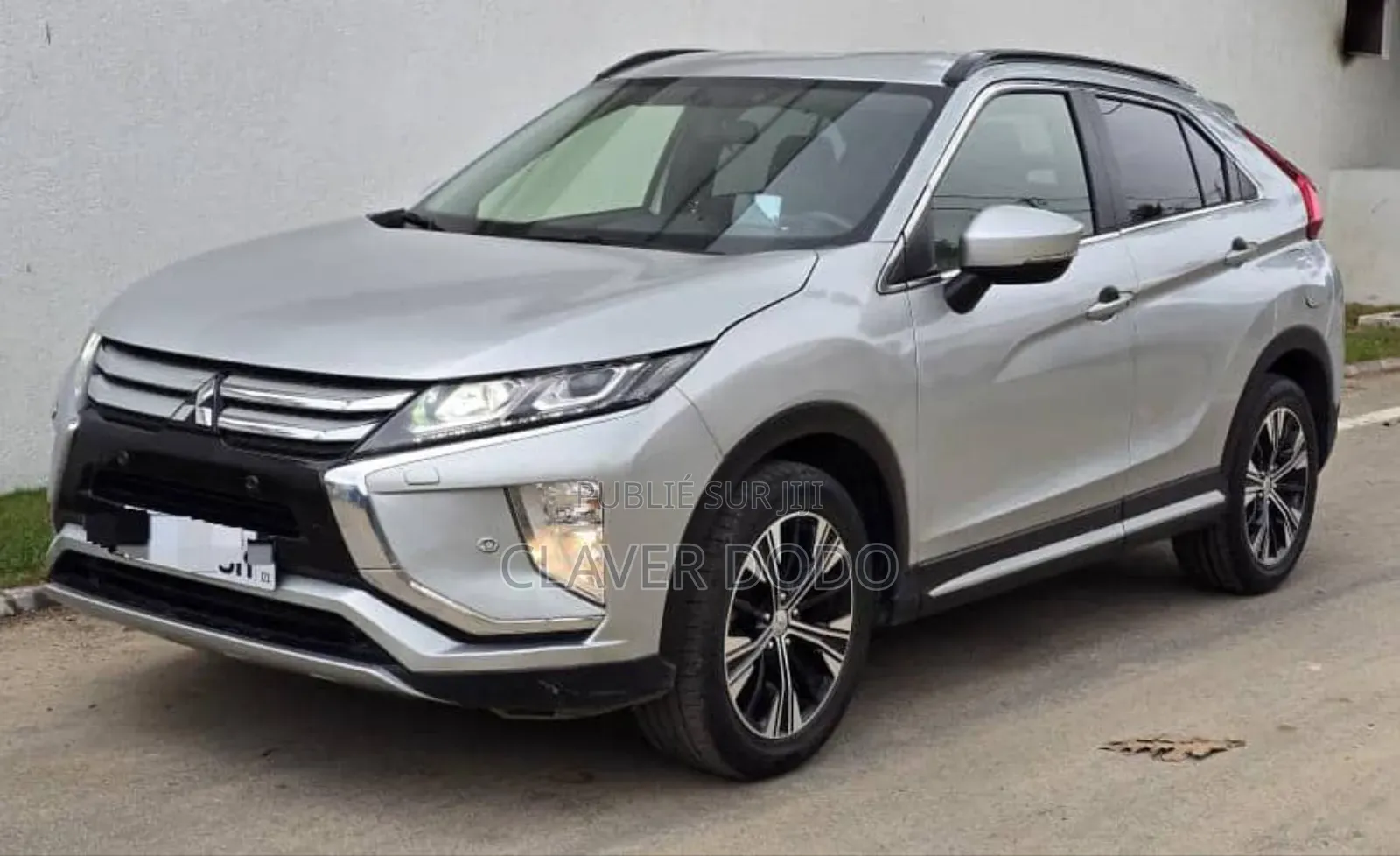 Mitsubishi Eclipse 2020 Gris