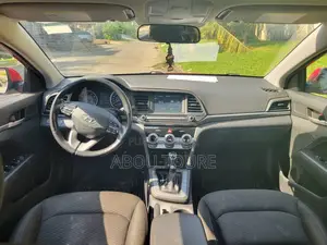 Hyundai Elantra 2020 Rouge