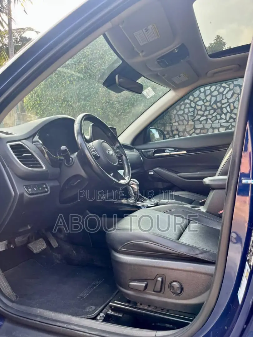 Kia Seltos 2021 Blue