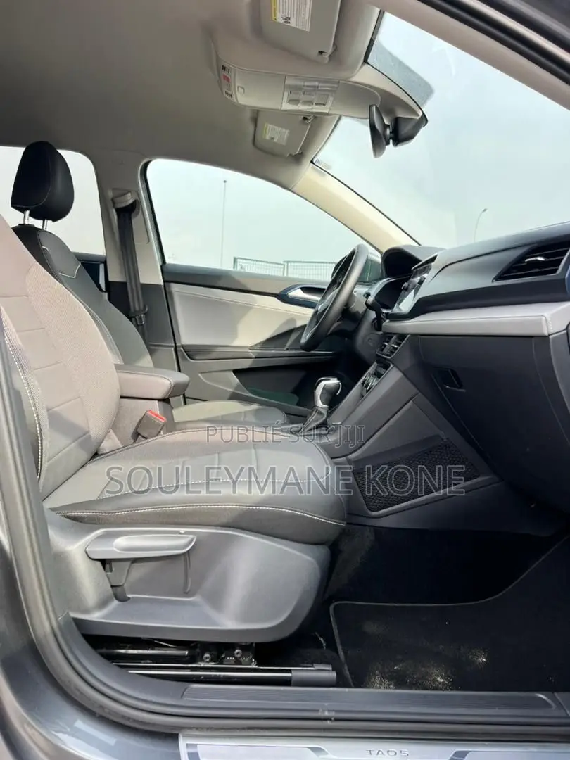 New Volkswagen Taos SE FWD 2024 Gris