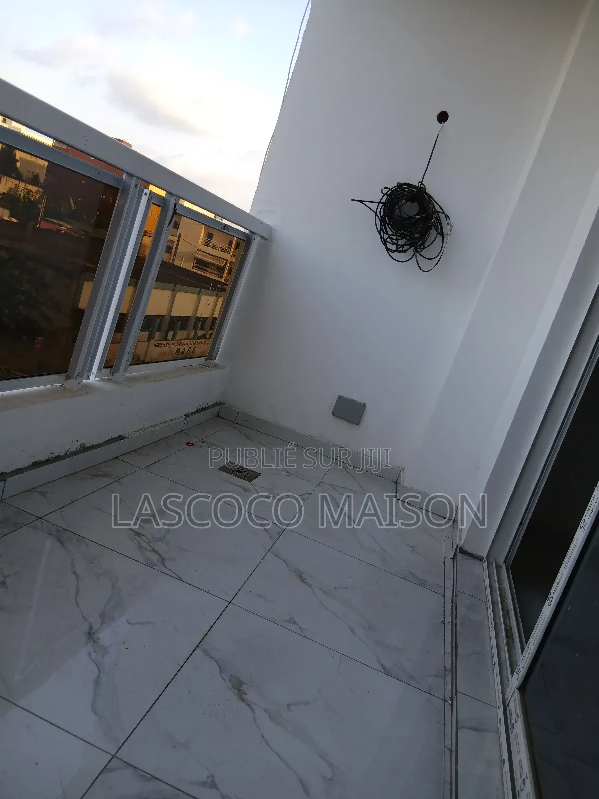2chbre Appartement dans Lascoco Maison, Cocody à Louer