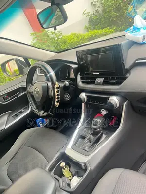 Toyota RAV4 2021 Black