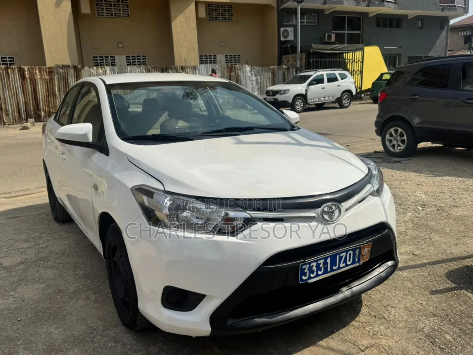 Toyota Yaris 2015 Blanc