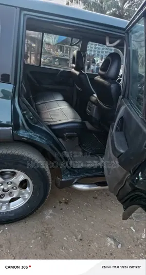 Mitsubishi Pajero 2005 Vert