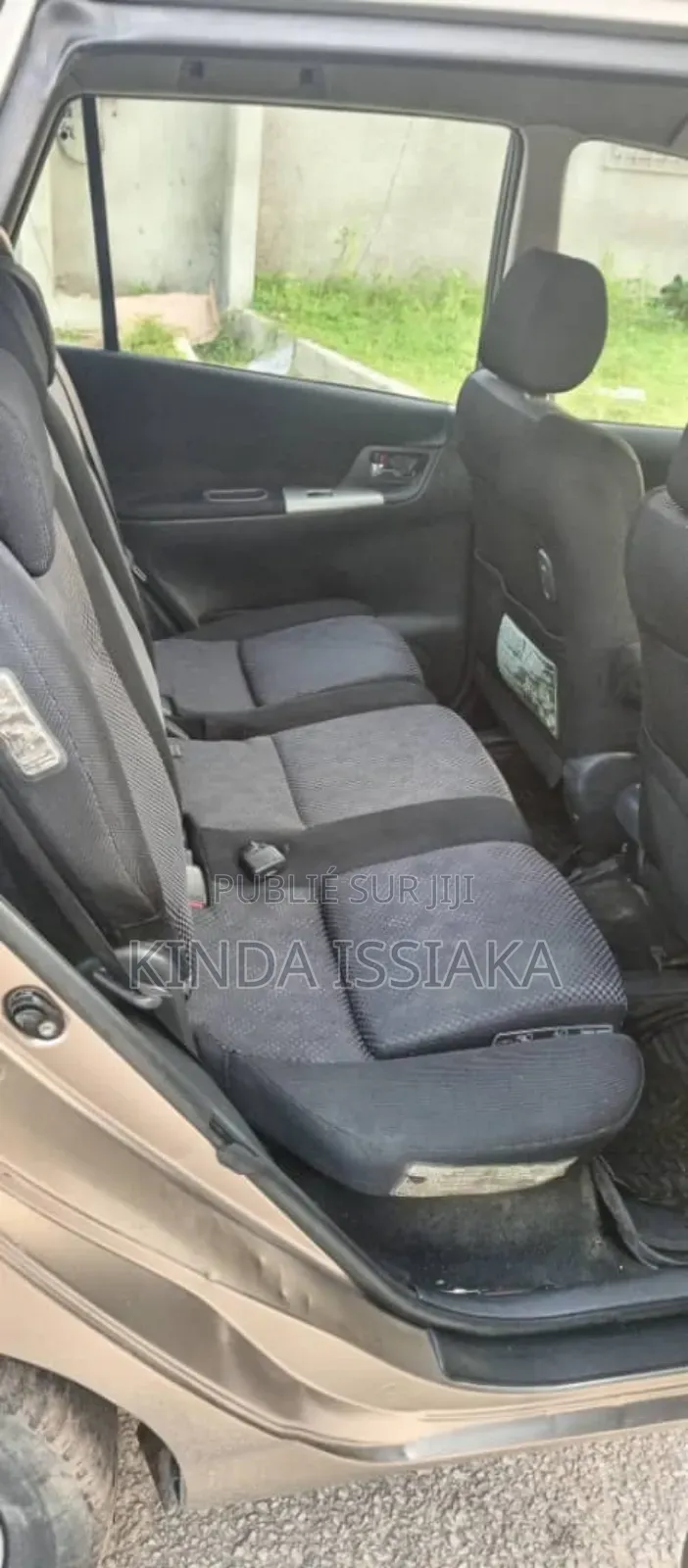 Toyota Verso 2013 Jaune