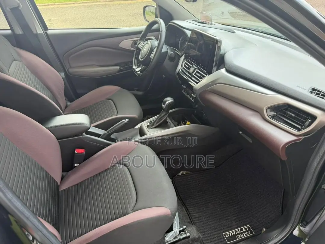 New Toyota Starlet 2025 Noir Mat