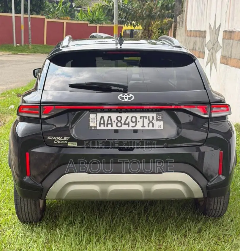 New Toyota Starlet 2025 Noir Mat