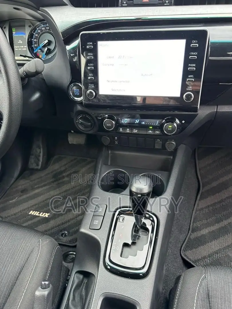 Toyota Hilux 2023 Black