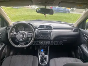 Suzuki Dzire 2023 Marron