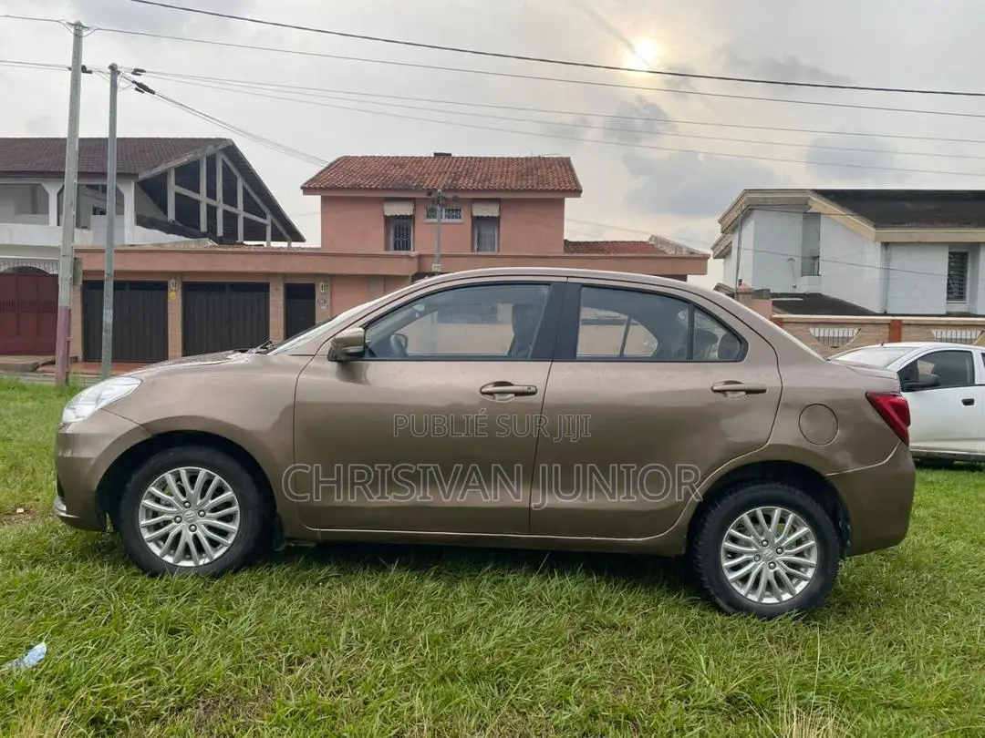 Suzuki Dzire 2023 Marron