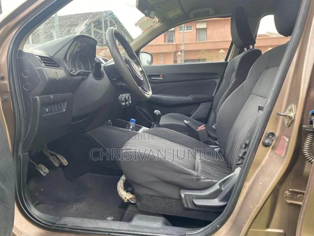 Suzuki Dzire 2023 Marron