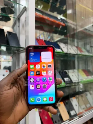Apple iPhone XR 64 GB Rouge
