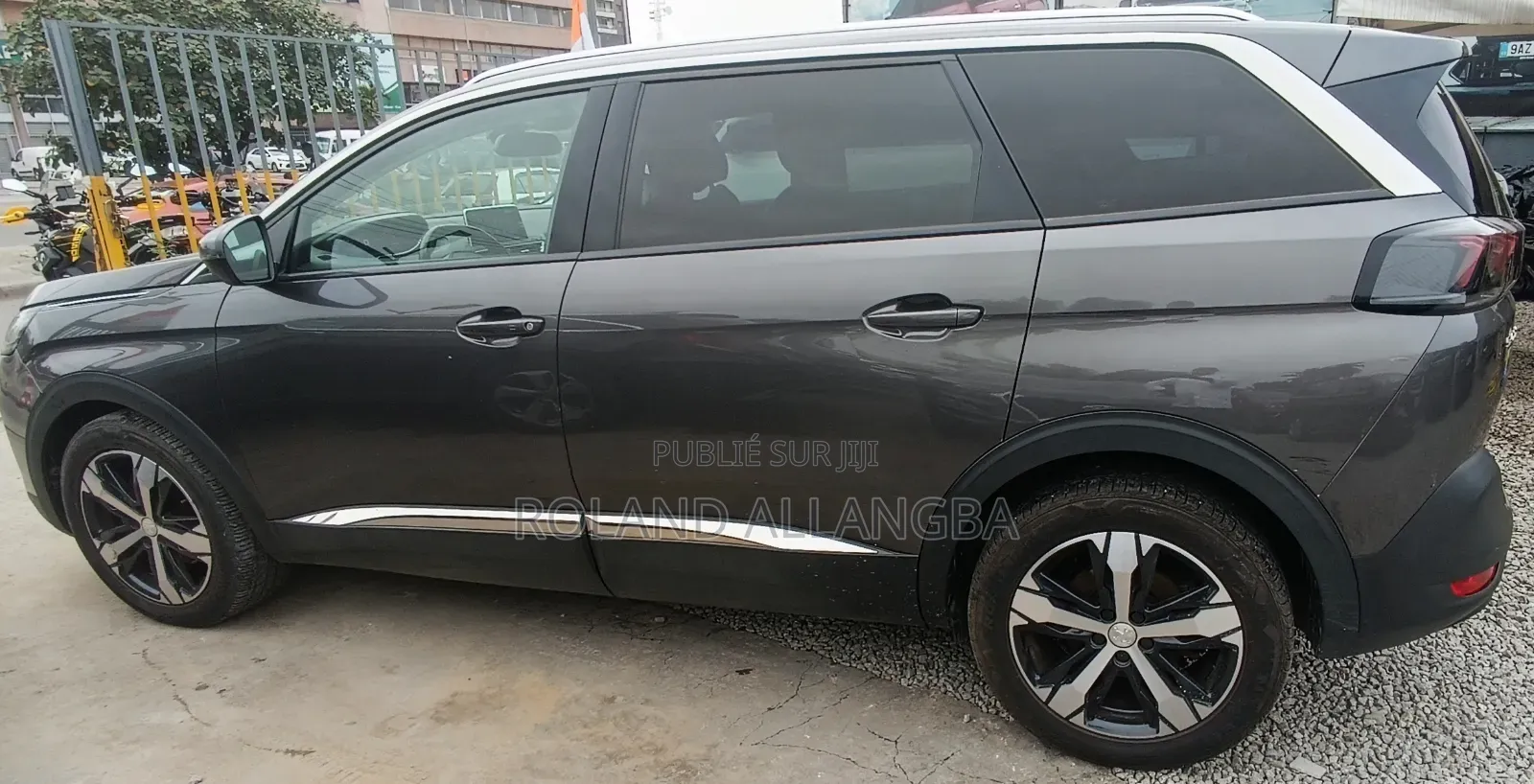 Peugeot 5008 2022 Black