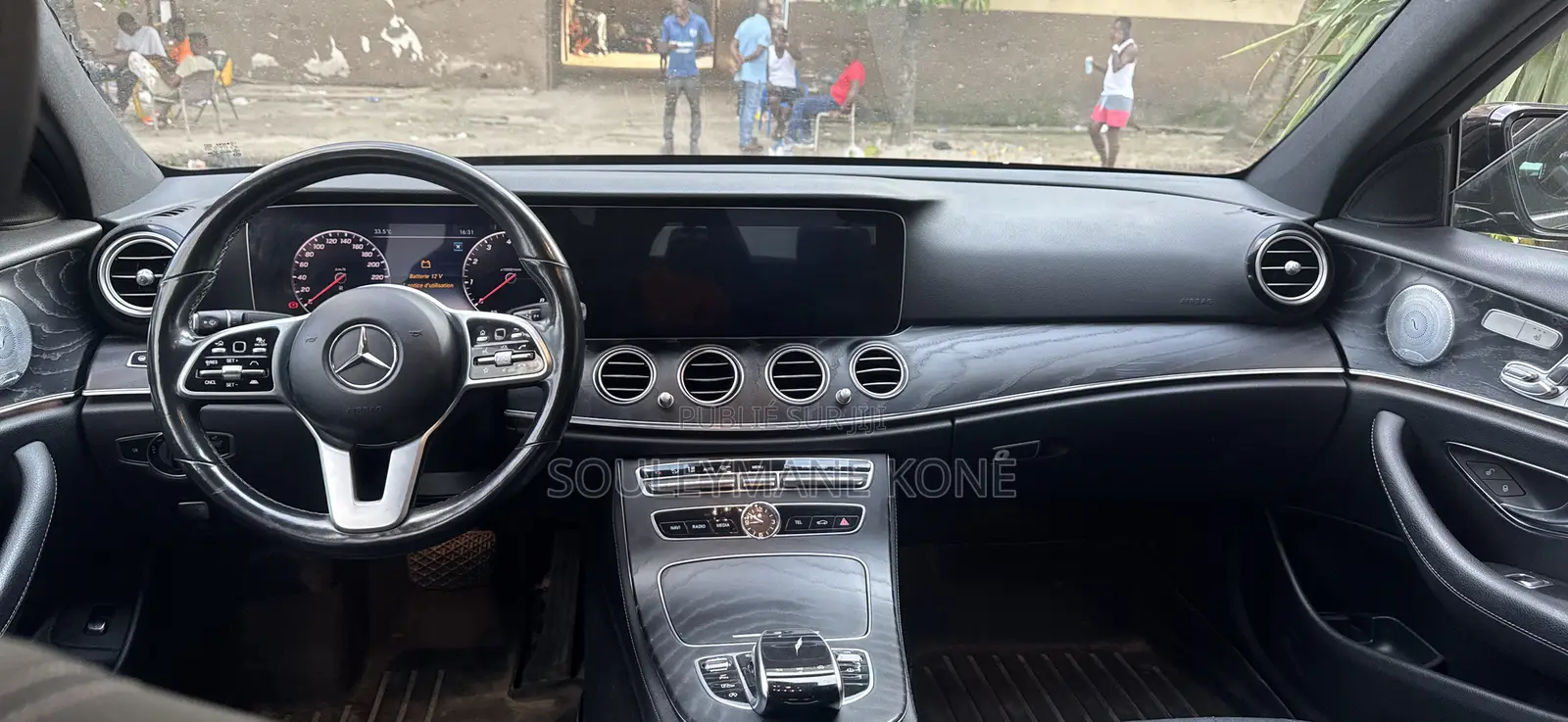 Mercedes-Benz E350 2020 Black