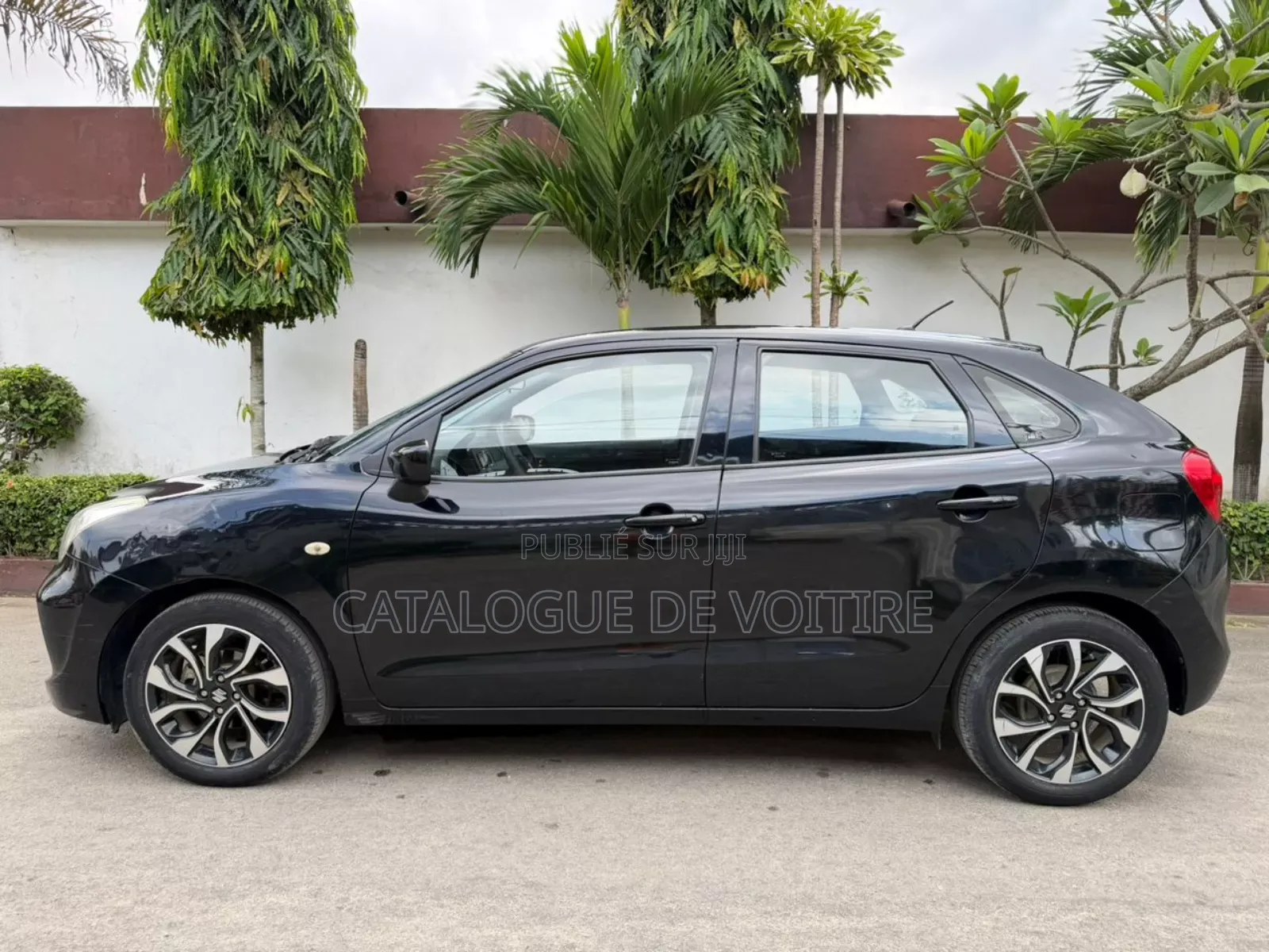 Suzuki Baleno 2022 Black