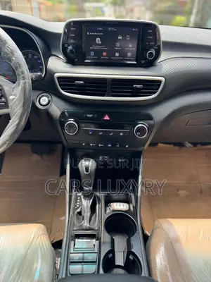 Hyundai Tucson Sport 2021 Black