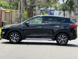 Hyundai Tucson Sport 2021 Black